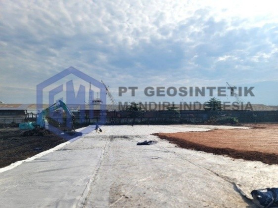 Geocomposite sebagai Inovasi Material Geosintetik